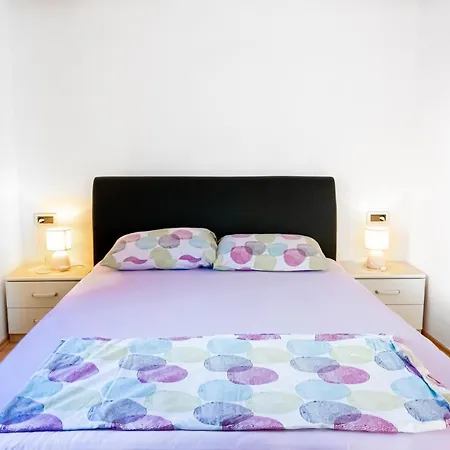 App Roko 2 Appartement Poreč Buitenkant foto