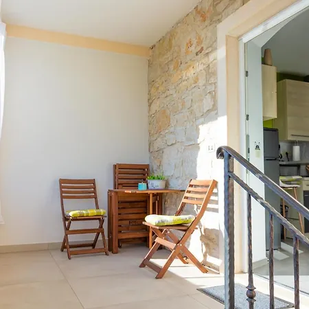 App Roko 2 Appartement Poreč Buitenkant foto